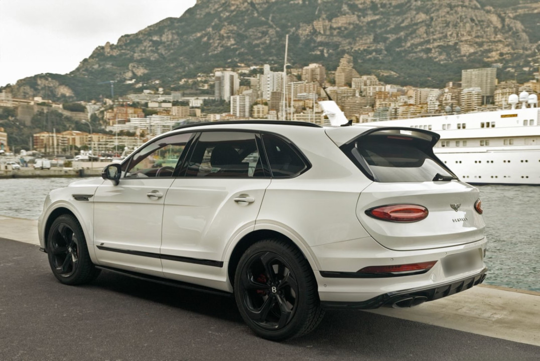 Bentley Bentayga V8-S külső fotó