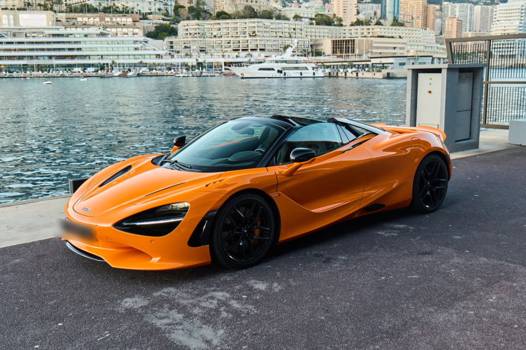 McLaren 750S Spider külső fotó
